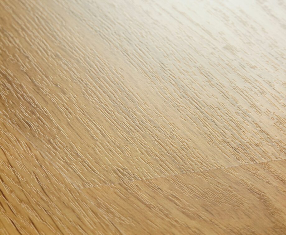 Laminaatparkett Quick-Step Eligna NATURAL VARNISHED OAK, PLANKS (tamm) 1-lip