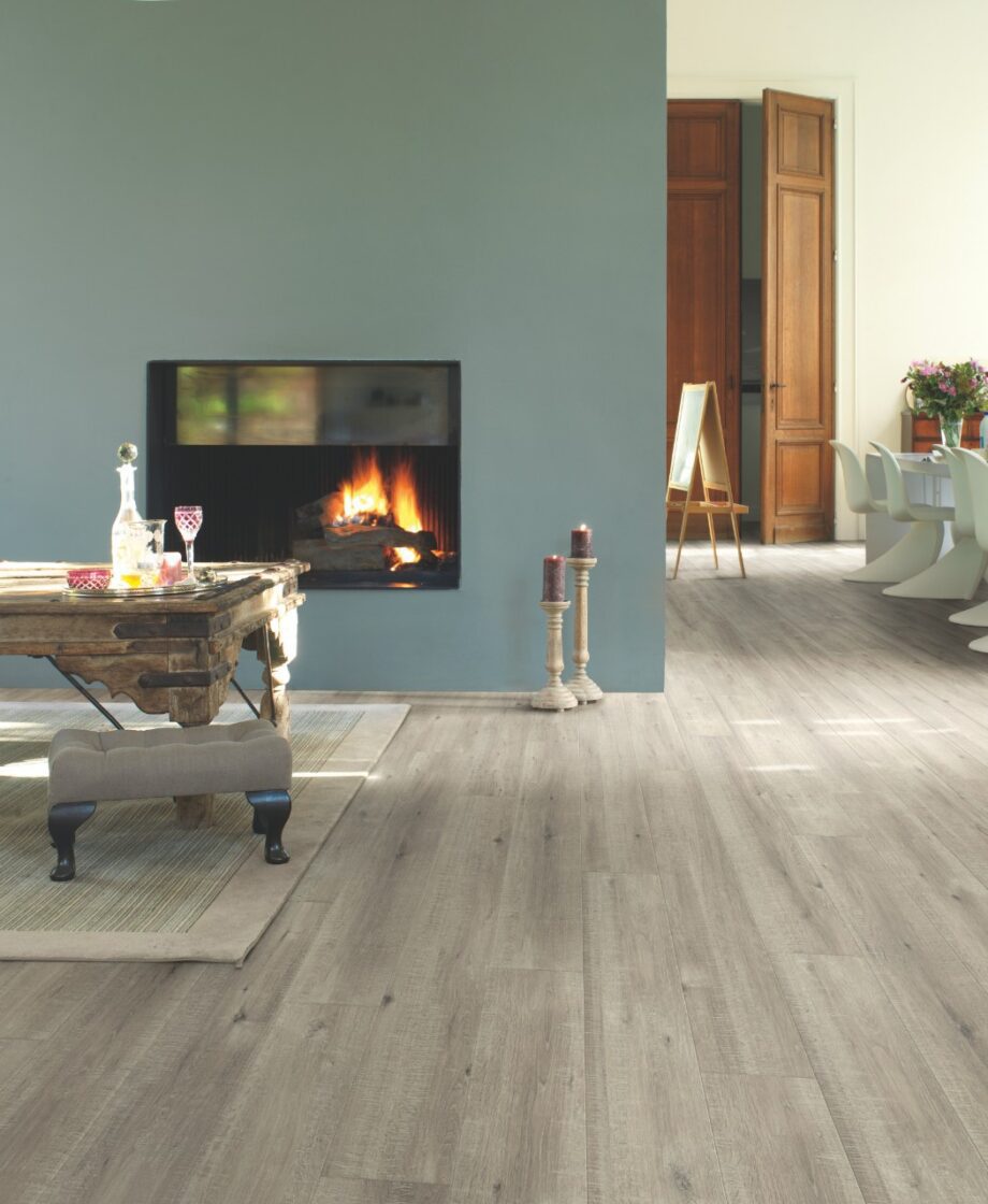 Laminaatparkett Quick-Step IMPRESSIVE SAW CUT OAK GREY (tamm hall)