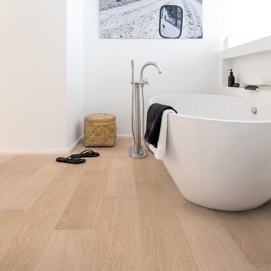 Laminaatparkett Quick-Step IMPRESSIVE WHITE VARNISHED OAK (valge) – vaade 3