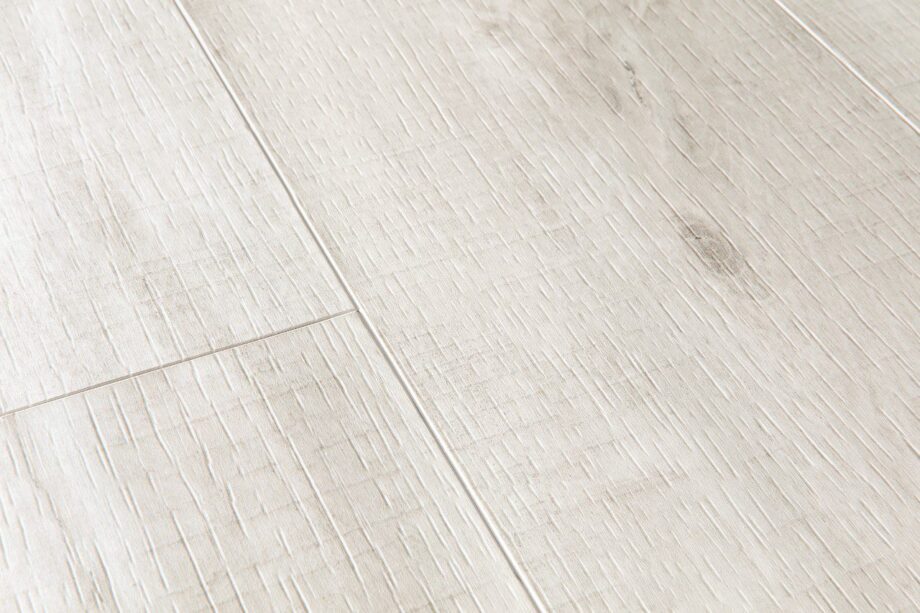 LVT Vinüülparkett QUICK STEP, Balance Click, Canyon tamm hele, sae jäljed, faasitud – vaade 2