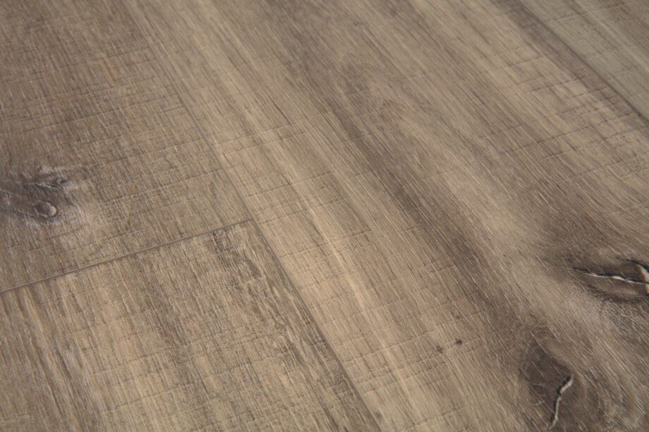 LVT Vinüülparkett QUICK STEP, Balance Click Plus, Canyon tamm tumepruun, saejäljed, faasitud – vaade 2