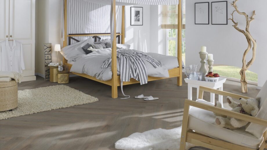 Parkett Tamm, ter Hürne, Oak azure brown, kalasaba parkett, harjatud, faasitud, naturaalõli – vaade 4
