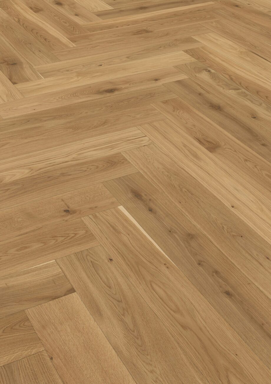 Parkett Tamm, ter Hürne, oak herringbone, kalasaba parkett, harjatud, faasitud, matt lakk – vaade 2