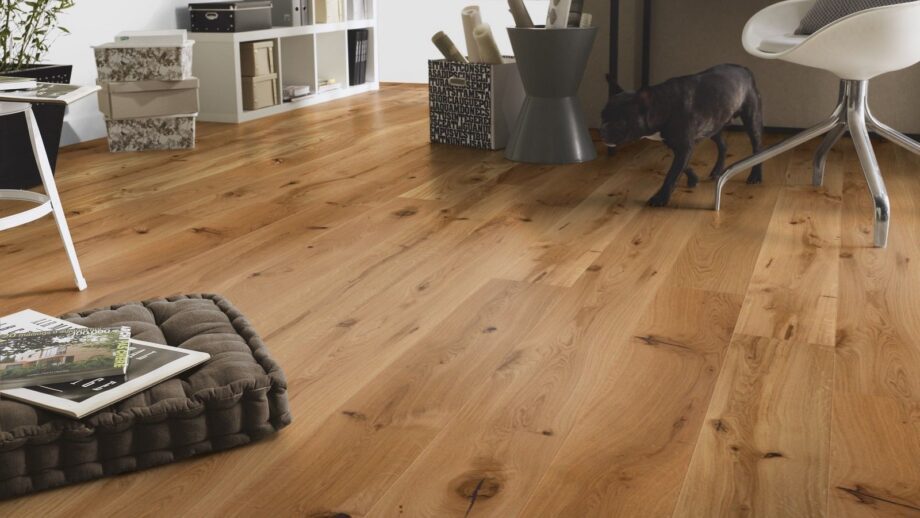 Parkett Tarkett, Heritage, Tamm, harjatud, 2 külge mikrofaas, 1-lip, õlivaha – vaade 3 Parkett Tarkett, Heritage, Tamm, harjatud, 2 külge mikrofaas, 1-lip, õlivaha – vaade 3