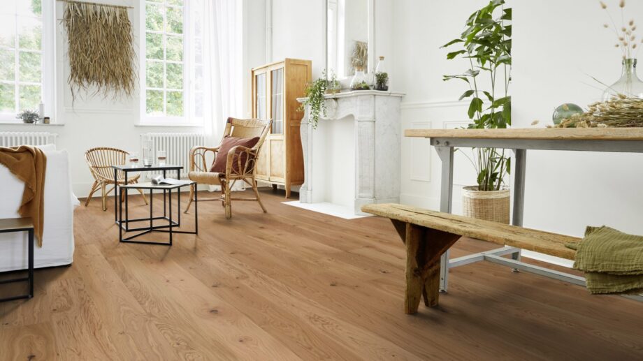 Parkett Tarkett, Pure, Tamm Rustic Plank, 1-lip, 2 külge mikrofaas, harjatud, matt lakk – vaade 6