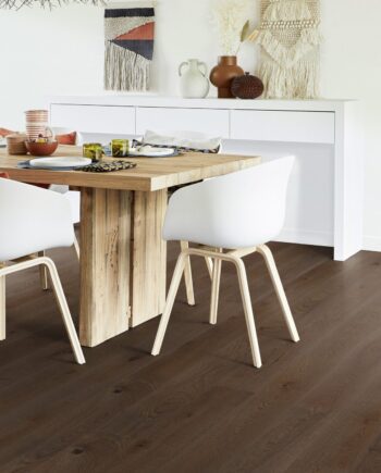 Parkett Tarkett, Shade, Tamm Italian Brown Plank, 1-lip, harjatud, 2 külge mikrofaas, Proteco Natura matt lakk