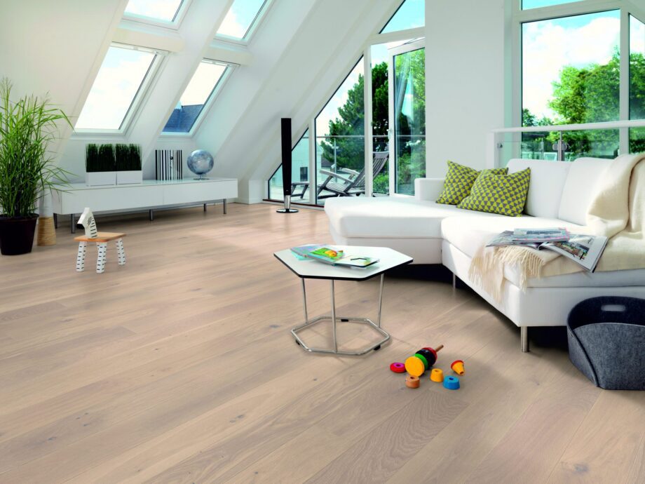 Parkett Tarkett, Shade, Tamm Satin White Plank, 1-lip, 2 külge mikrofaas, Proteco Hardwax Oil õlivaha – vaade 2