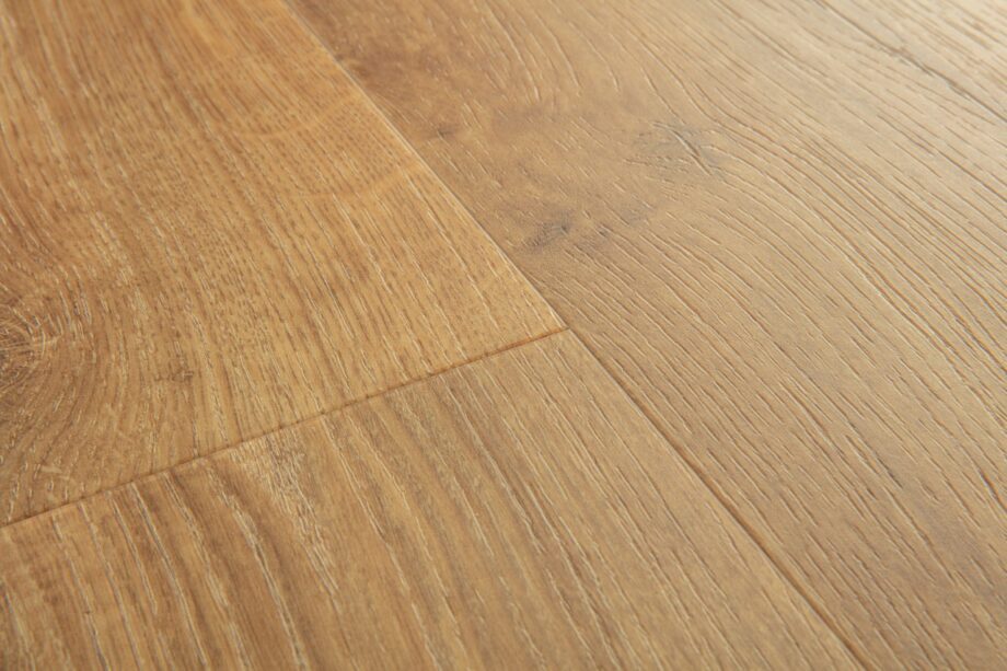 Vinüülparkett SPC Quick Step autumn oak honey alpha medium planks, faasitud