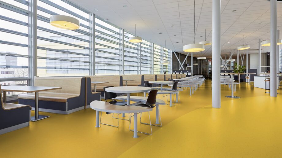 Linoleum Gerflor Colorette 0001 Banana Yellow