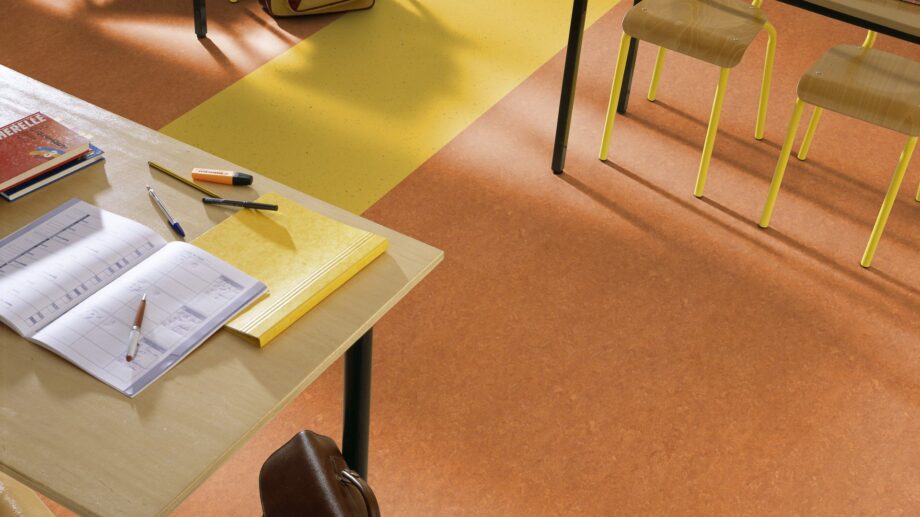 Linoleum Gerflor Marmorette 0073 Spicy Orange – vaade 3 Linoleum Gerflor Marmorette 0073 Spicy Orange – vaade 3