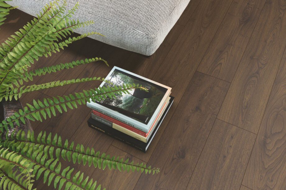 Laminaat Quick-Step Classic Peanut Brown Oak – vaade 3