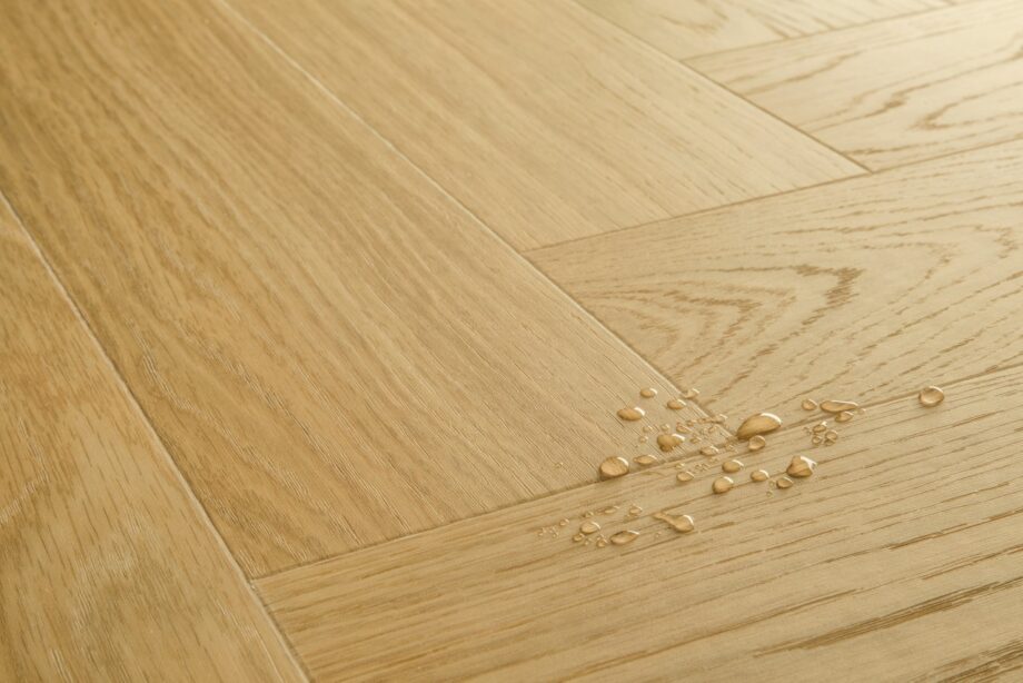 Kalanruotovinyyli Quick-Step Ciro Pure Oak Honey sävyn ja designin kuvaus