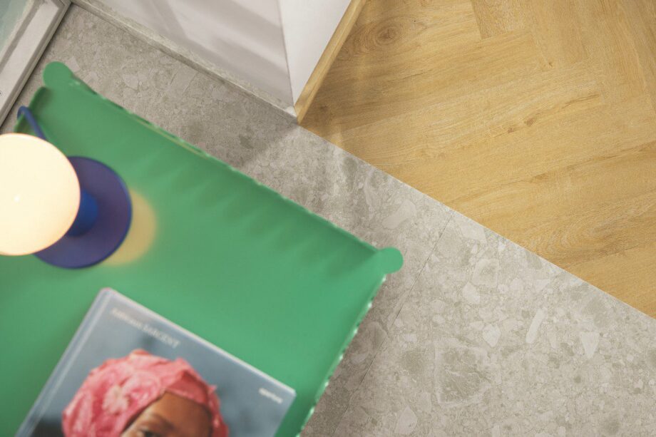 Kalasaba LVT vinüülparkett Quick-Step Pristine Fall Oak Natural – vaade 7
