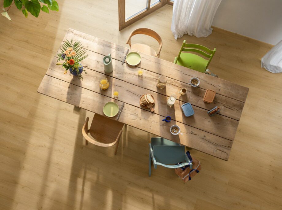 Vinüülparkett Quick-Step Bloom Brushed Oak Honey – vaade 9