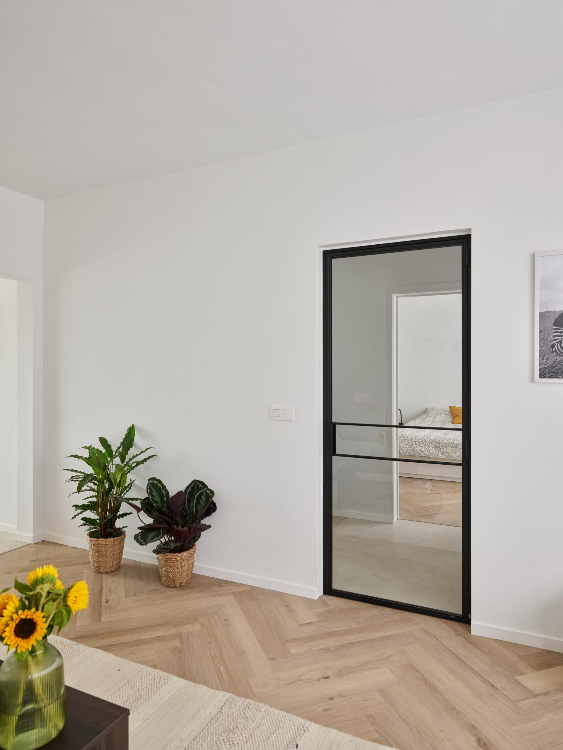 Liimitav kalasaba vinüülparkett Floorify Gluedown Large Unagi FG617 – vaade 3