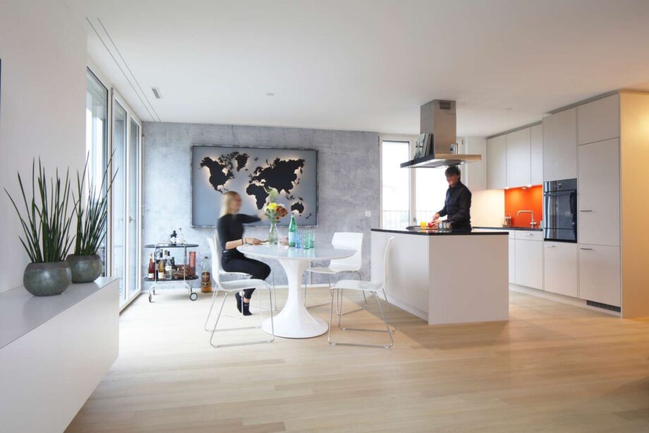 Parkett Bauwerk Cleverpark 1250 tamm Crema 14 B-Protect harjatud – interjöör
