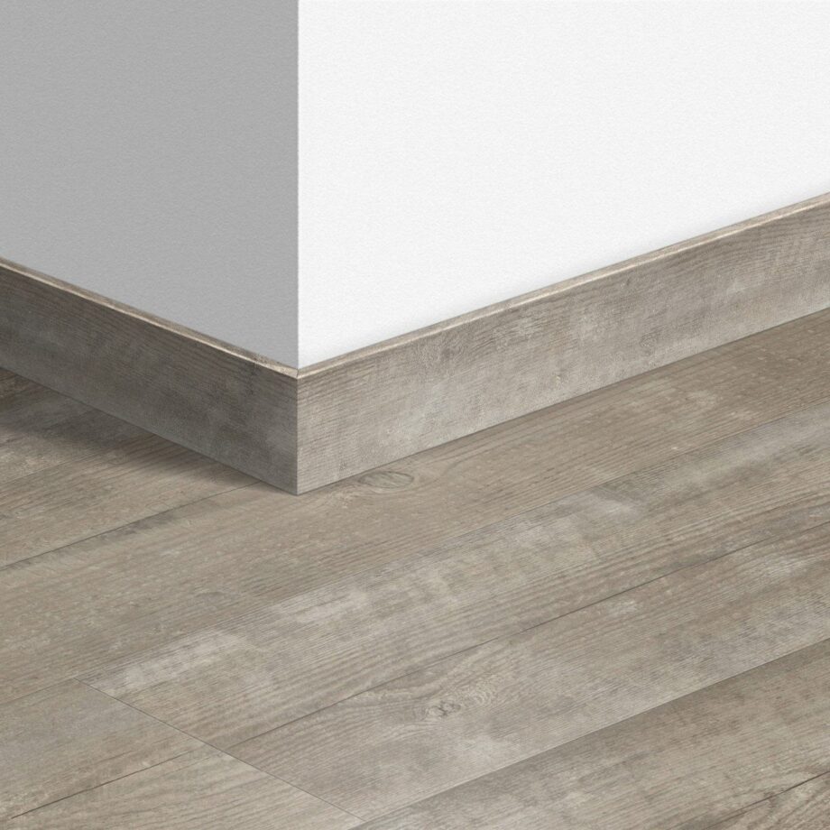 Põrandaliist Quick-Step Morning Mist Pine LVT vinüülparketile, veekindel, 12x58x2400 mm