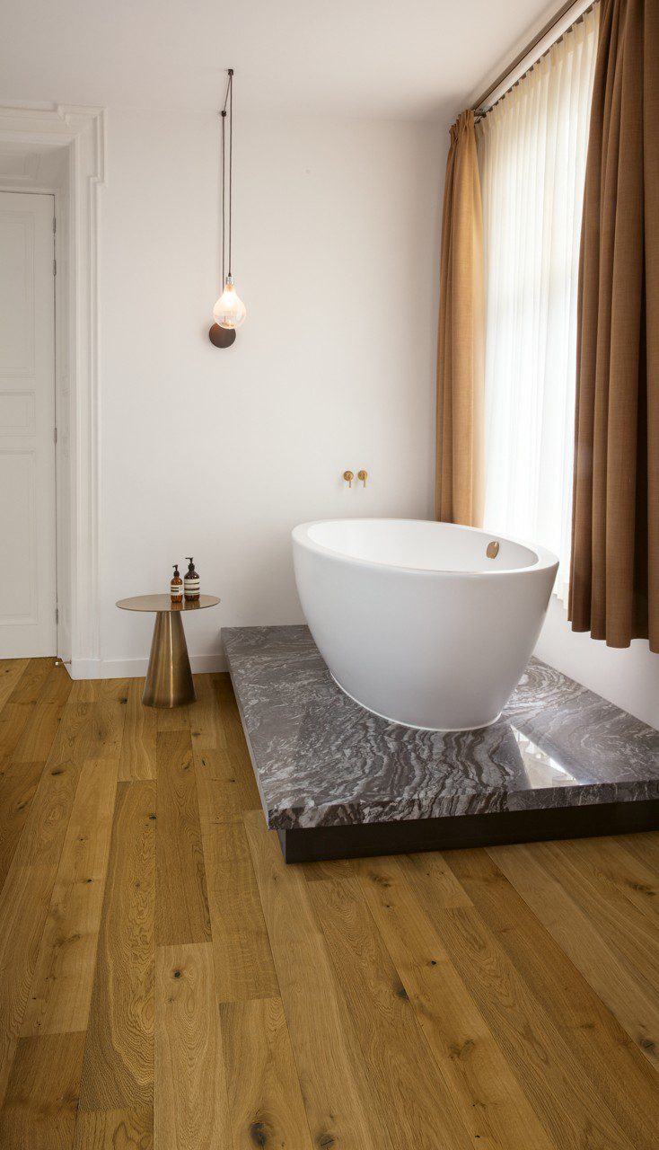 Puitparkett Quick-Step Amato Cinnamon Oak eriti matt lakk, veekindel 145mm