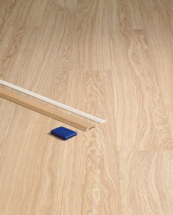 Incizo 5in1 üleminekuliist Quick-Step Natural Varnished Oak laminaadile, 13x48x2150 mm