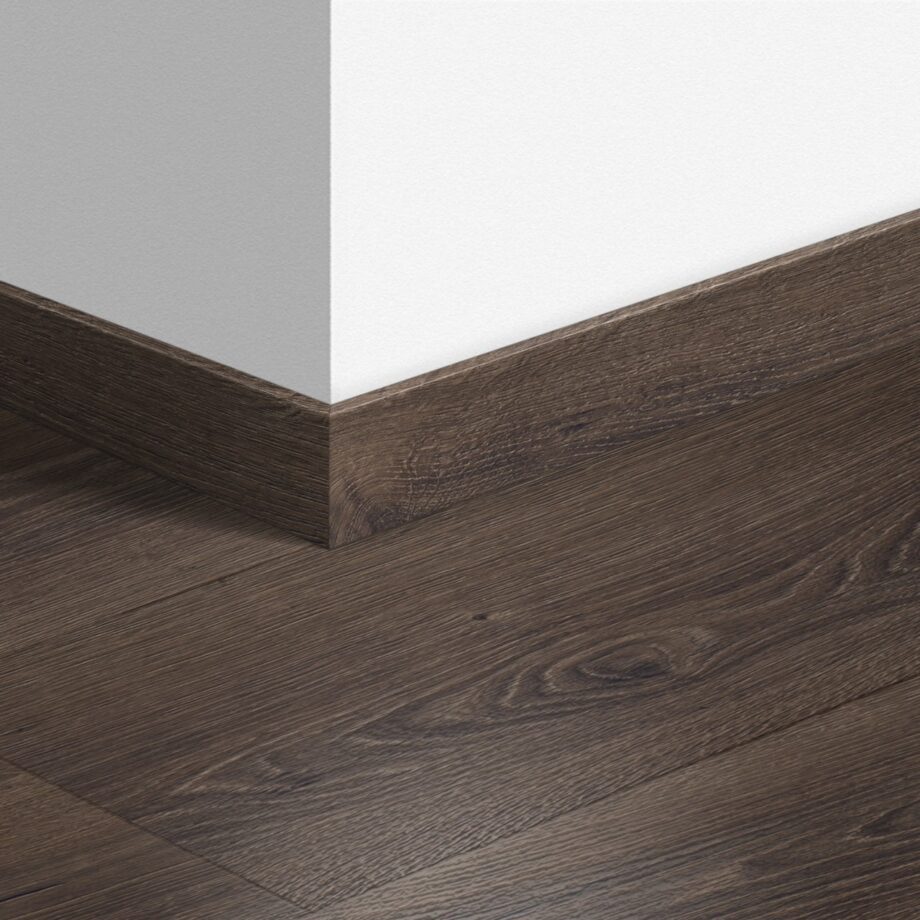 Sokliliist Quick-Step Desert Oak Brushed Dark Brown laminaadile, MDF, 12x58x2400 mm