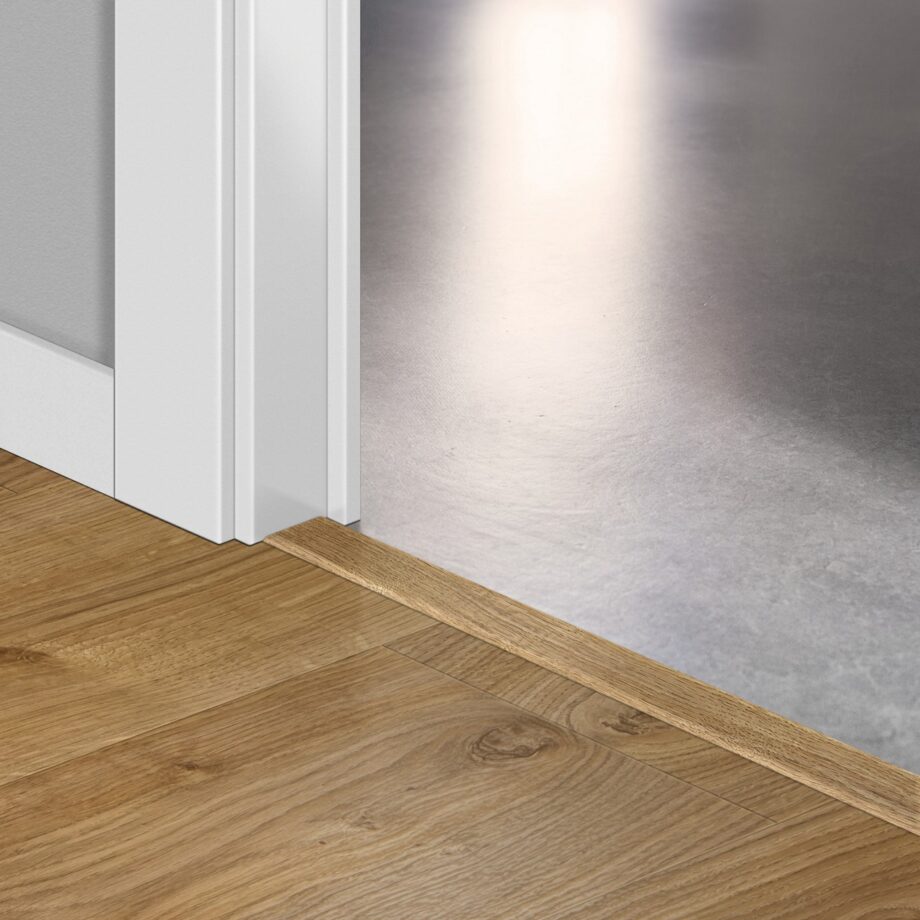 qsvincp40025-1 Incizo 5in1 üleminekuliist Quick-Step Cottage Oak Natural LVT vinüülparketile (Alpha), 8x45x2000 mm