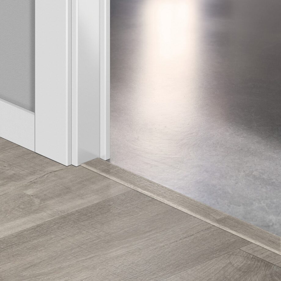 qsvincp40030-1 Incizo 5in1 üleminekuliist Quick-Step Canyon Oak Grey With Saw Cuts LVT vinüülparketile (Alpha), 8x45x2000 mm