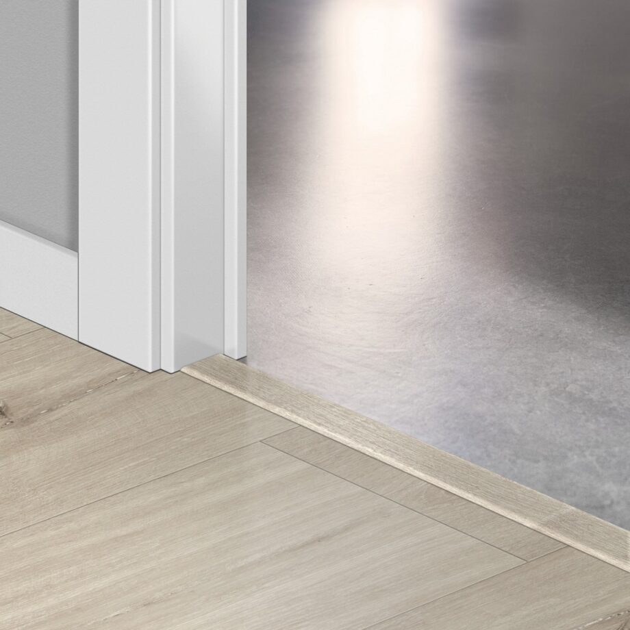 qsvincp40038-1 Incizo 5in1 üleminekuliist Quick-Step Canyon Oak Beige LVT vinüülparketile (Alpha), 8x45x2000 mm