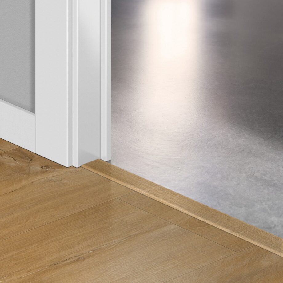 qsvincp40039-1 Incizo 5in1 üleminekuliist Quick-Step Canyon Oak Natural LVT vinüülparketile (Alpha), 8x45x2000 mm