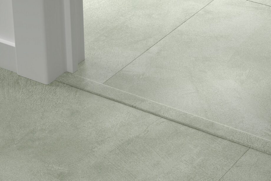 qsvincp40334-1 Incizo 5in1 üleminekuliist Quick-Step Soft Sage LVT vinüülparketile (Alpha), 8x45x2000 mm