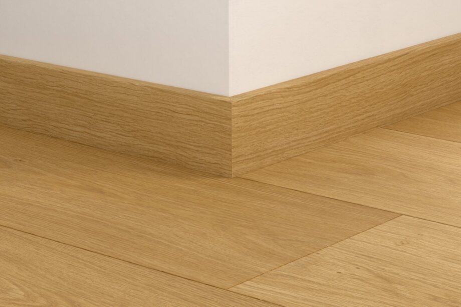 Põrandaliist tamm Quick-Step Coast Oak Honey LVT vinüülparketile, veekindel, 12x58x2400 mm
