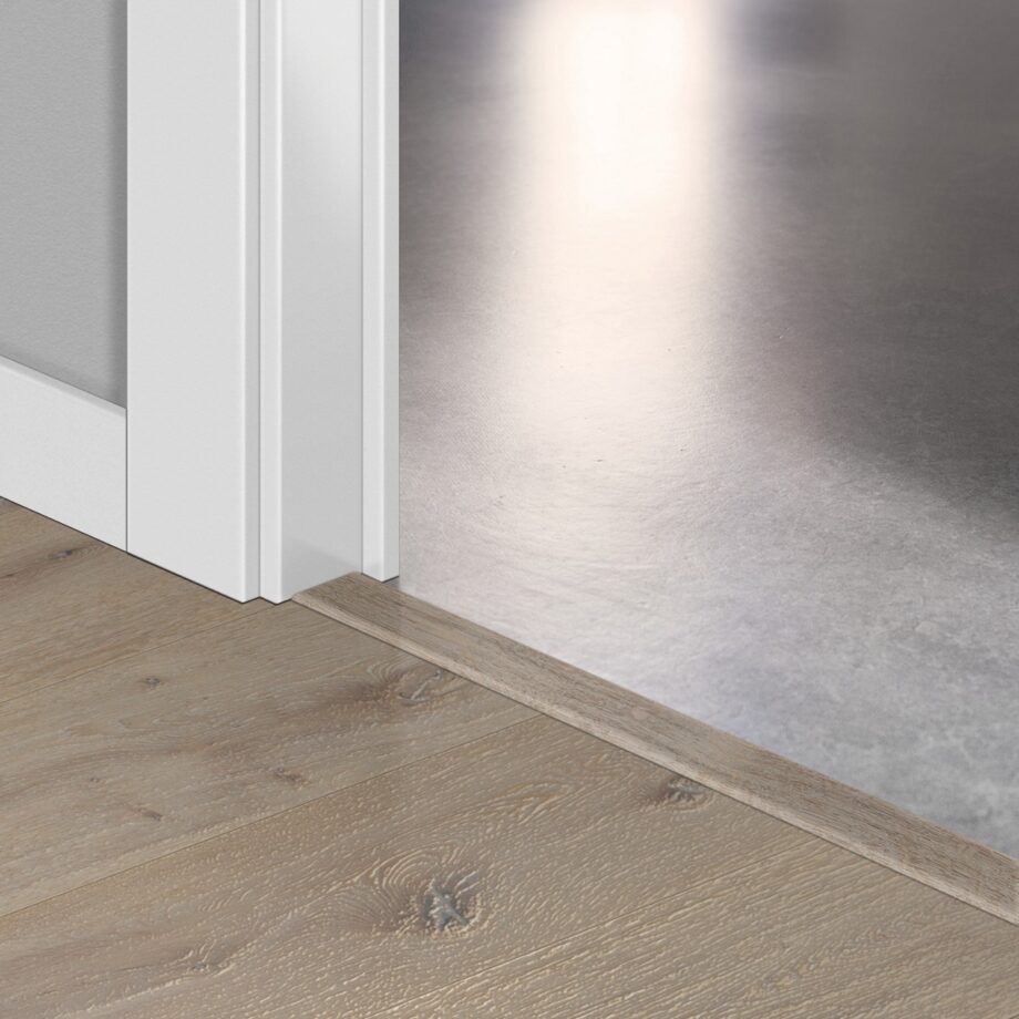 qswincp03563-1 Incizo 5in1 üleminekuliist Quick-Step Winter Storm Oak Extra Matt Oiled parketile, puitspoon, 17x54x2150 mm