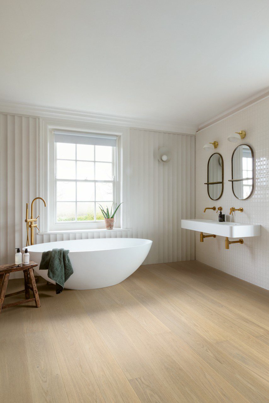 Tammeparkett Quick-Step Cascada Lily White Oak eriti matt lakk, veekindel 190mm