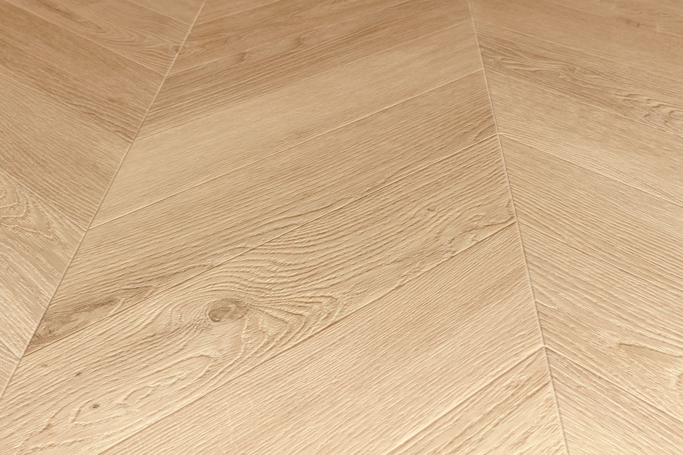 Tugevdatud südamikuga LVT vinüülparkett Floorify Chevron Maurice F700 – vaade 3