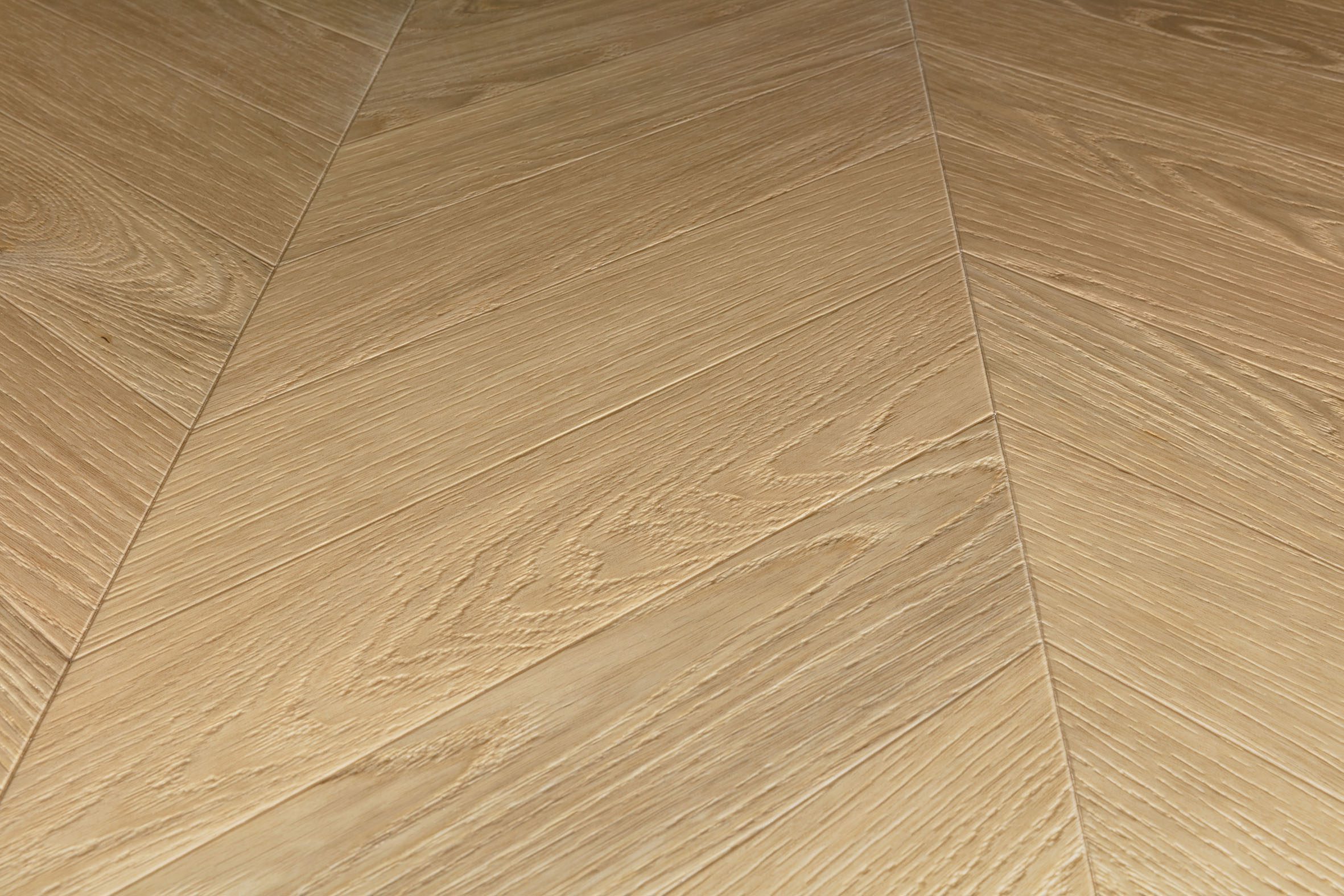 Tugevdatud südamikuga LVT vinüülparkett Floorify Chevron Rocky F701 – vaade 4