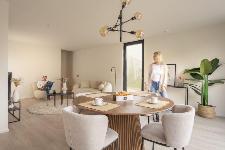 Tugevdatud südamikuga LVT vinüülparkett Floorify Plank Coconut F051 – vaade 3