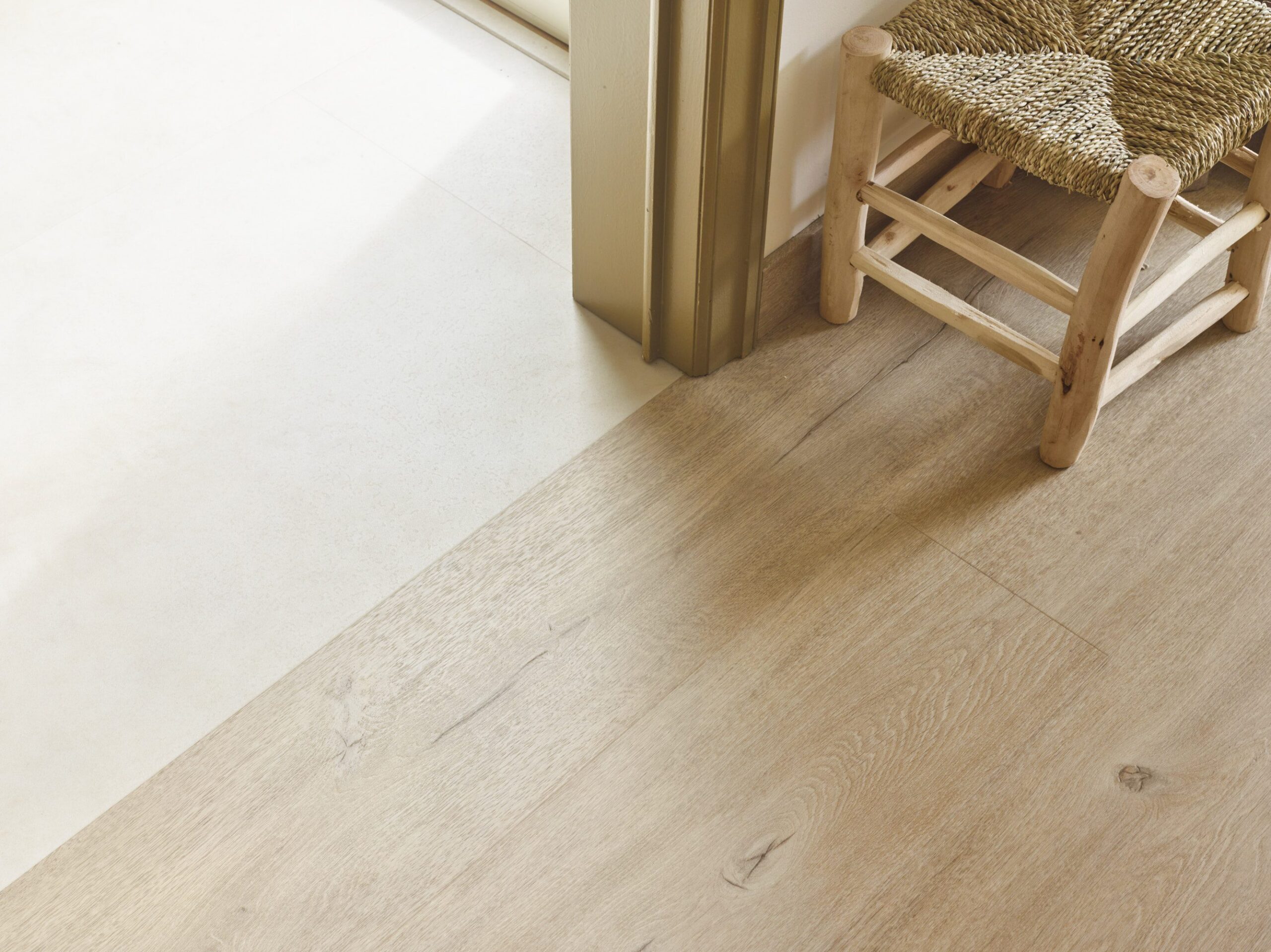 Tugevdatud südamikuga LVT vinüülparkett Floorify XL Plank Skyfall F094 – vaade 2