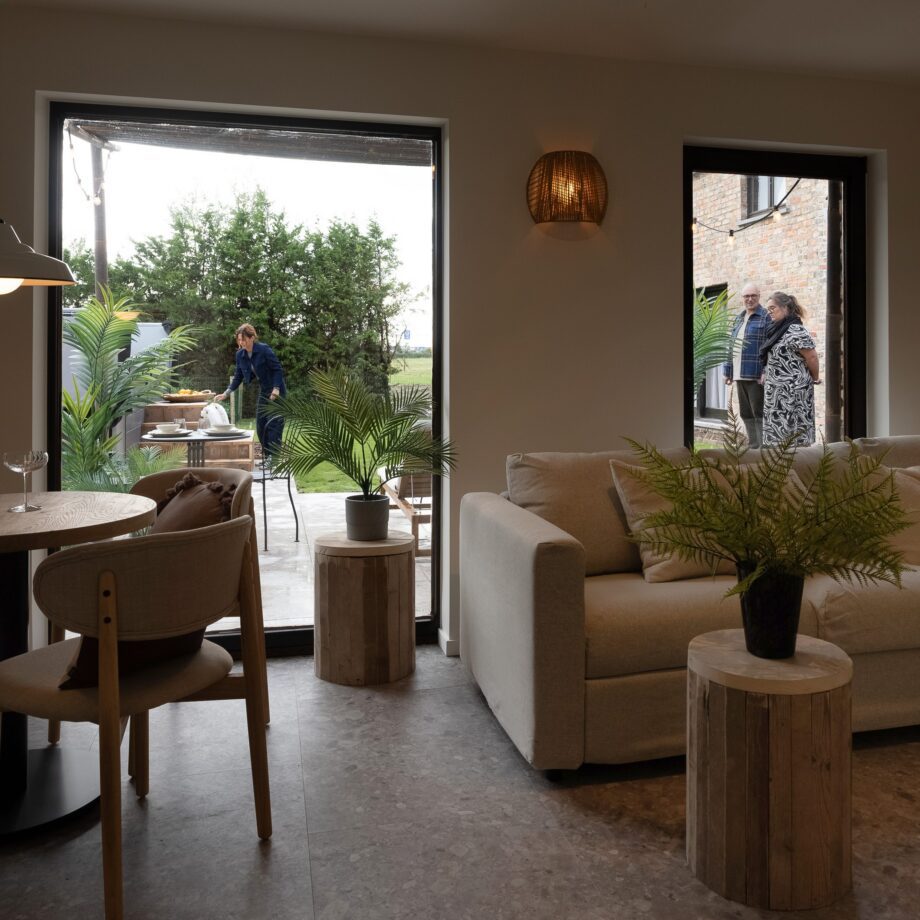 Tugevdatud südamikuga LVT vinüülplaat Floorify Large Tile Ceppo F027 – vaade 2