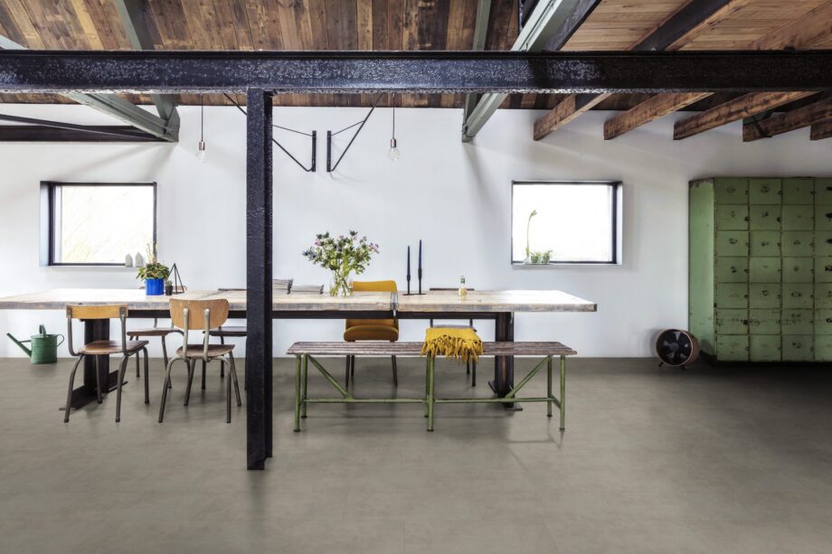 Tugevdatud südamikuga LVT vinüülplaat Floorify Small Tile Oyster F515 – vaade 2 Tugevdatud südamikuga LVT vinüülplaat Floorify Small Tile Oyster F515 – vaade 2