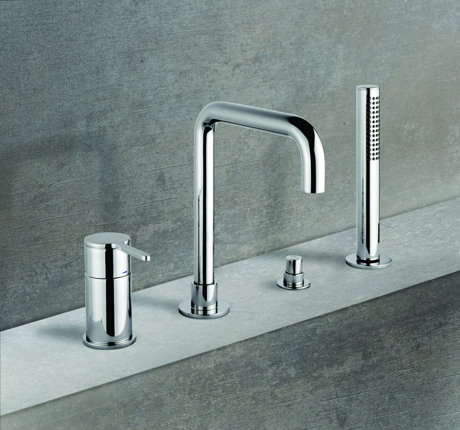 Vanniservale paigaldatav vannisegisti Emmevi Filobrass 85120, 4 ava – vaade 2