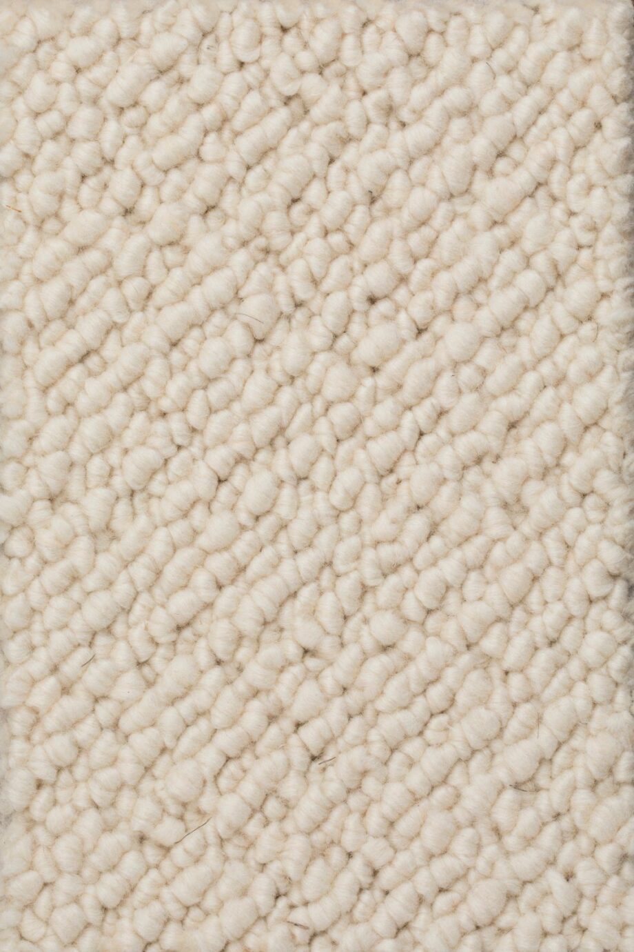 Villane vaipkate Creatuft Titan 38 White Villane vaipkate Creatuft Titan 38 White