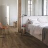 4420_8788_LVT-Vinuulparkett-QUICK-STEP-tamm-tumepruun-BACL40027-3-plus