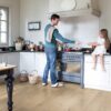 Laminaatparkett Quick-Step IMPRESSIVE ULTRA SOFT OAK MEDIUM (pehme tamm) IMU1856 – vaade 2