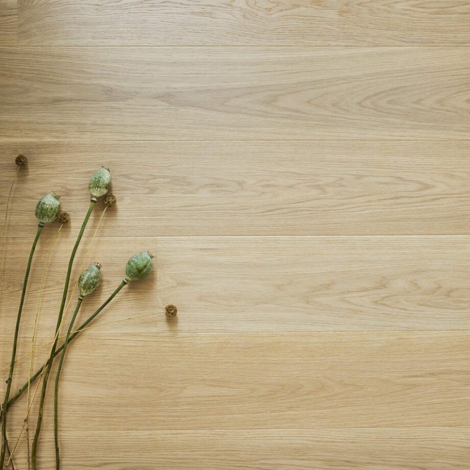 Parkett Tarkett, Shade, Tamm Essence Plank XT, 1-lip, 2 külge mikrofaas, harjatud, peits ja Proteco Natura matt lakk – vaade 4