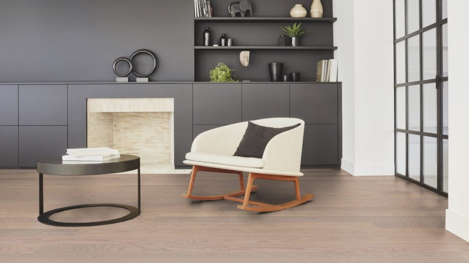 Parkett Tarkett, Shade, Tamm Misty Grey Plank, 1-lip, 2 külge mikrofaas, harjatud, peits ja Proteco Natura matt lakk – vaade 4