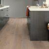 Parkett Tarkett, Shade, Tamm Soft Beige Plank, 1-lip, harjatud, 2 külge mikrofaas, Proteco Natura matt lakk – vaade 3