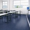 1726_11066_linoleumi-gerflor-marmorette-0148-ink-blue