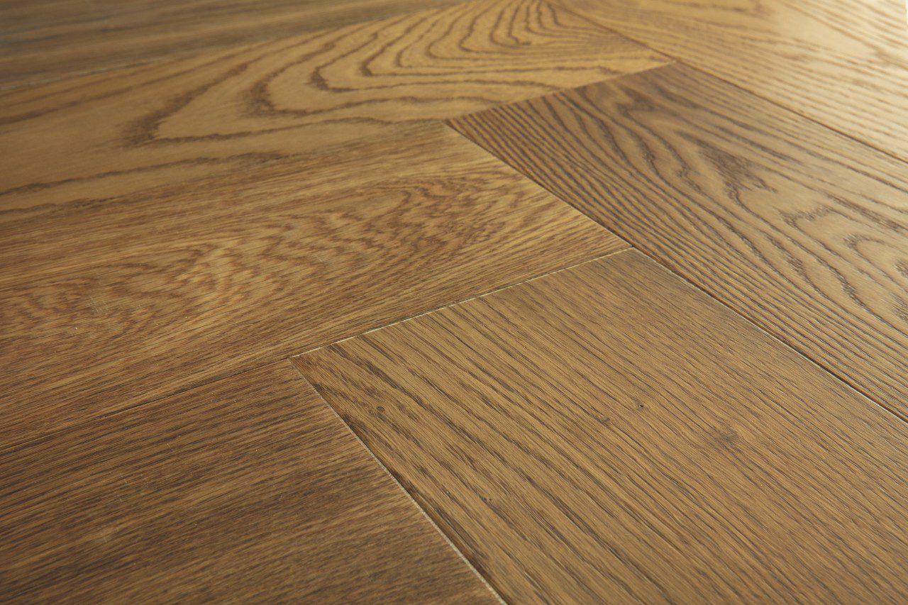 Kalasaba parkett tamm, Quick Step, disegno cinnamon raw, faasitud, eriti matt lakk – vaade 7