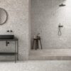 Terrazzo mustriga matt keraamiline põrandaplaat Tau Clemon Silver, 60×60 ja 60×120 cm, hõbehall, R10, rektifitseeritud – vaade 3 Terrazzo mustriga matt keraamiline põrandaplaat Tau Clemon Silver, 60x60 ja 60x120 cm, hõbehall, R10, rektifitseeritud – vaade 3