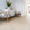 kalasaba-parkett-bauwerk-monopark-creme-b-protect Kalasaba parkett Tamm Crema koridori põrandal
