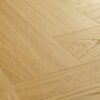 Vinüülparkett kalasaba Quick-Step Ciro Pure Oak Honey – vaade 3 Vinüülparkett kalasaba Quick-Step Ciro Pure Oak Honey – vaade 3